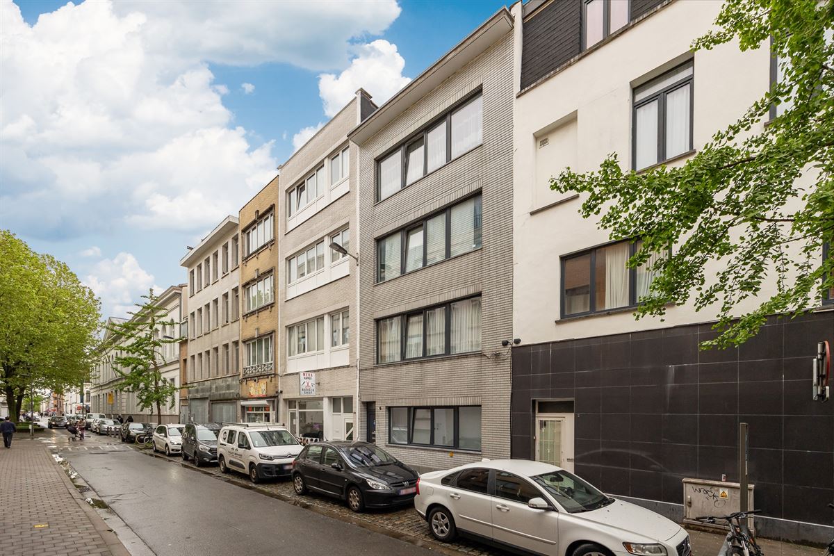 Vergund opbrengsteigendom bestaande uit 4 appartementen