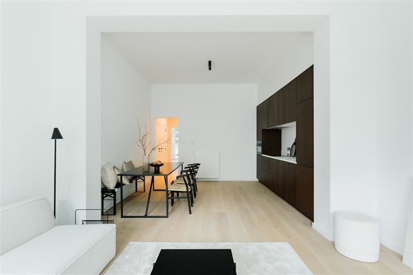 Prachtig gelijkvloers appartement met twee slaapkamers en stadstuin