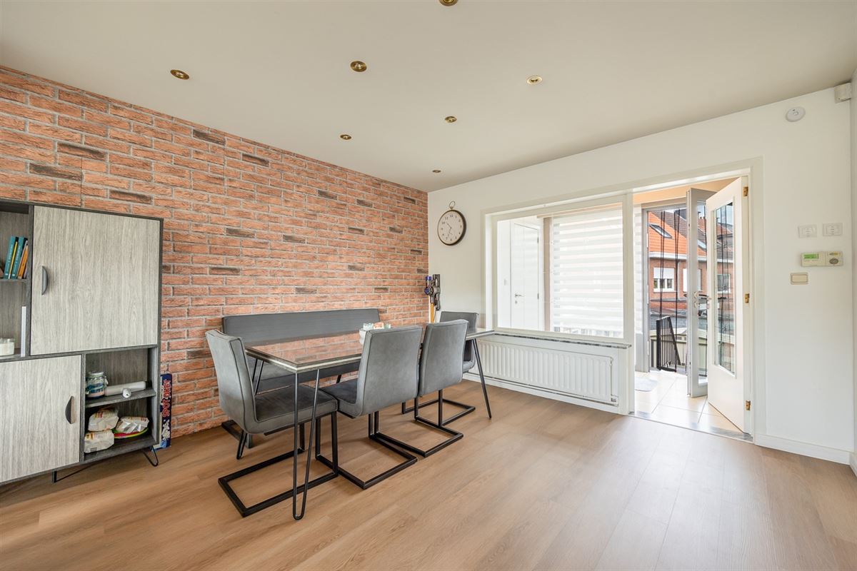 Instapklare bel-etage met 3 slaapkamers en gezellige tuin