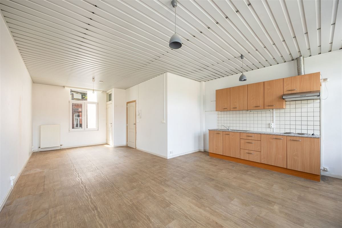Opbrengsteigendom vlakbij Post X en Berchem-Zuid station