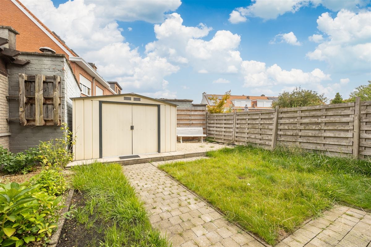 Instapklare bel-etage met 3 slaapkamers en gezellige tuin