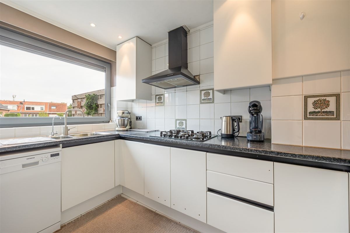 Instapklare bel-etage met 3 slaapkamers en gezellige tuin