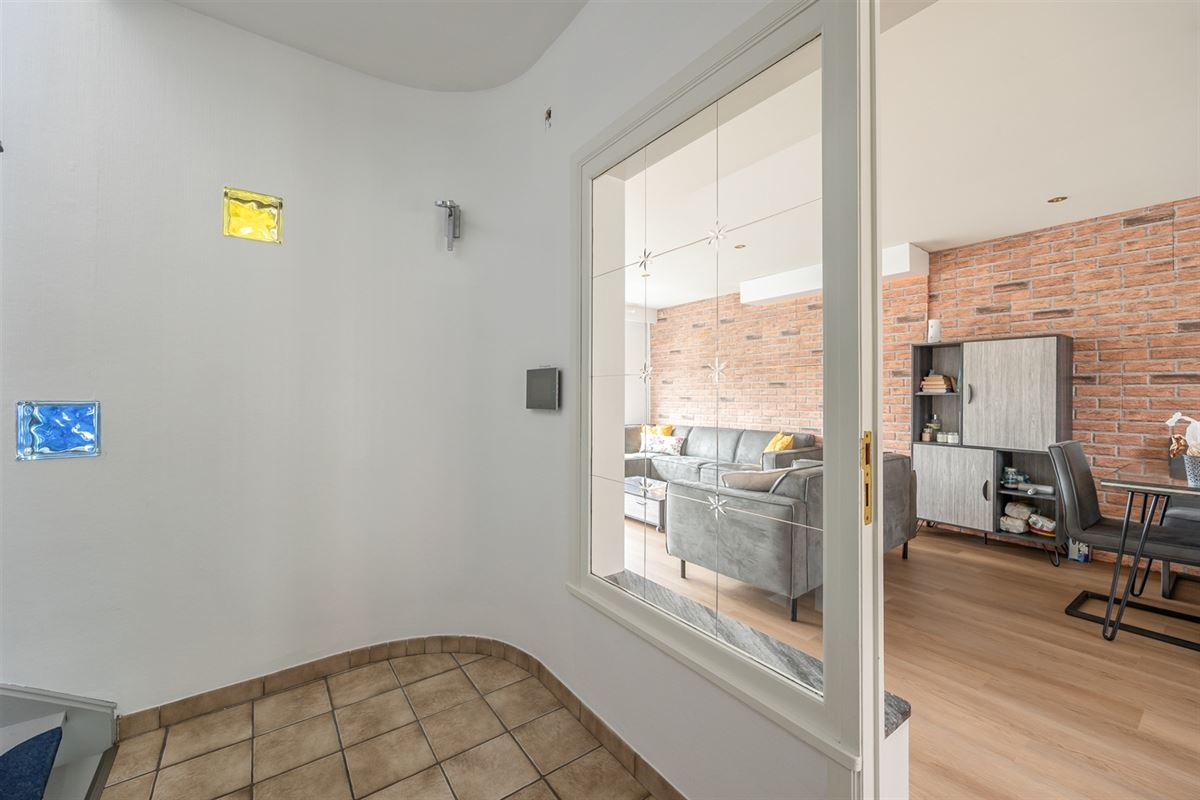 Instapklare bel-etage met 3 slaapkamers en gezellige tuin