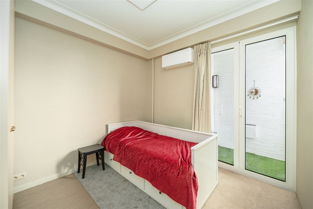 Penthouse met panoramisch terras nabij het Harmoniepark