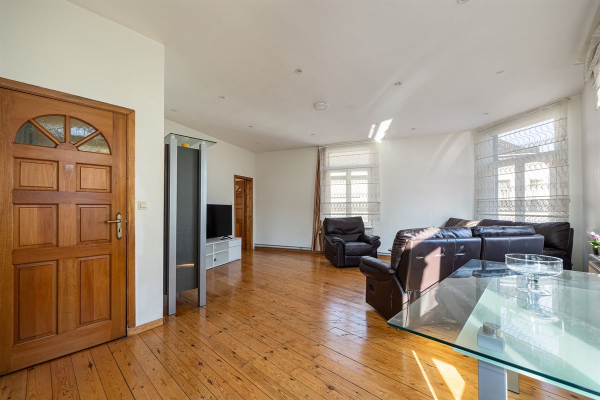 Opbrengsteigendom met 3 units nabij Park Spoor Noord