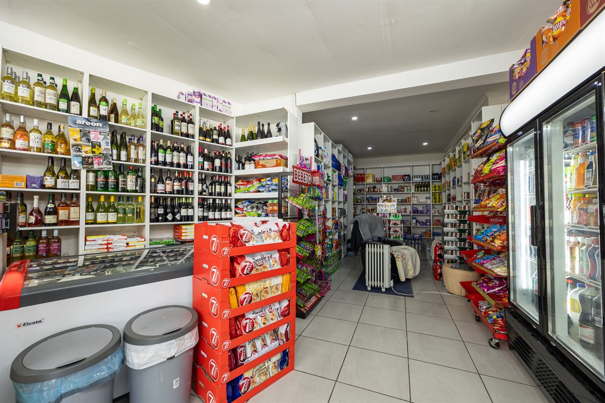 Opbrengsteigendom met 3 units nabij Park Spoor Noord