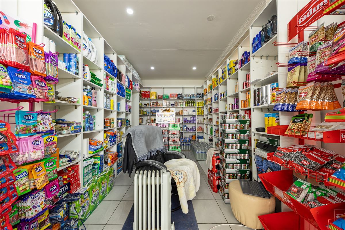 Opbrengsteigendom met 3 units nabij Park Spoor Noord