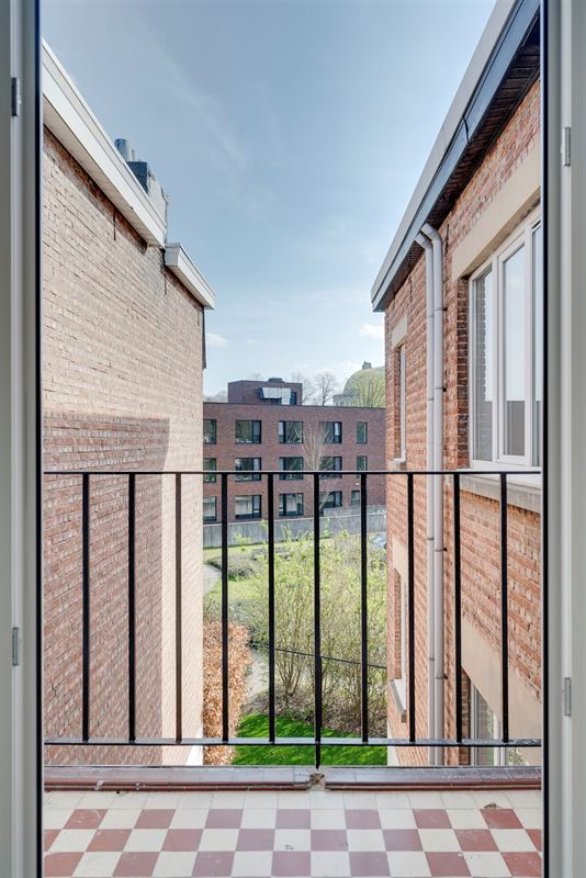 Prachtig gerenoveerd appartement met zuidgericht terras