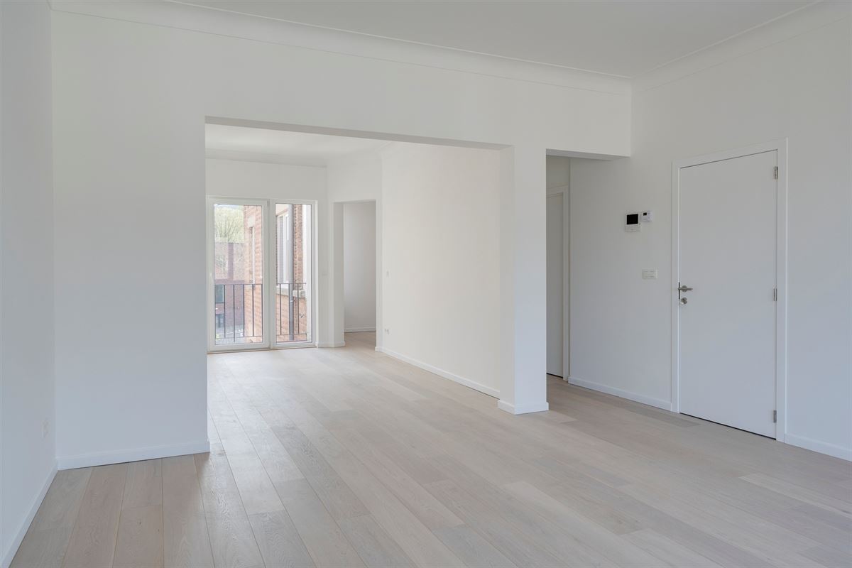 Prachtig gerenoveerd appartement met zuidgericht terras