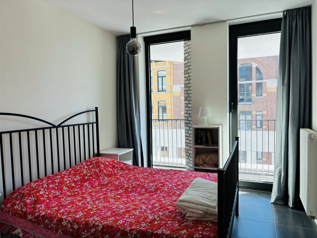 Modern tweeslaapkamerappartement op het bruisende Eilandje