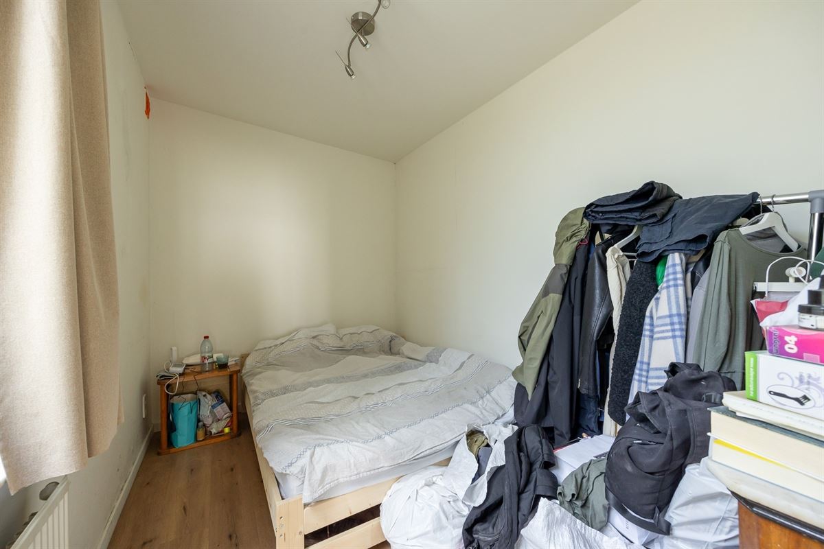 Karaktervolle burgerwoning met potentieel in geliefde buurt