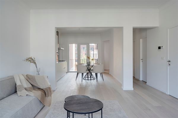 Prachtig gerenoveerd appartement met zuidgericht terras