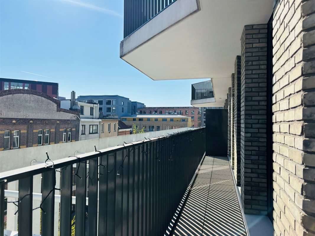 Modern tweeslaapkamerappartement op het bruisende Eilandje