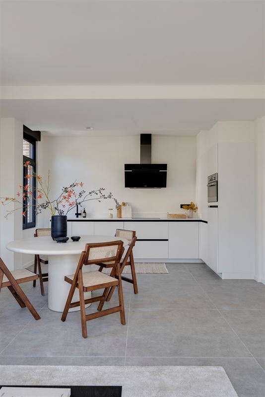 Energiezuinig en stijlvol gerenoveerd appartement in de Groenenhoek