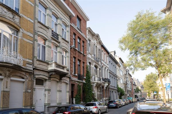 Karaktervolle stadswoning met zicht op het PAKT