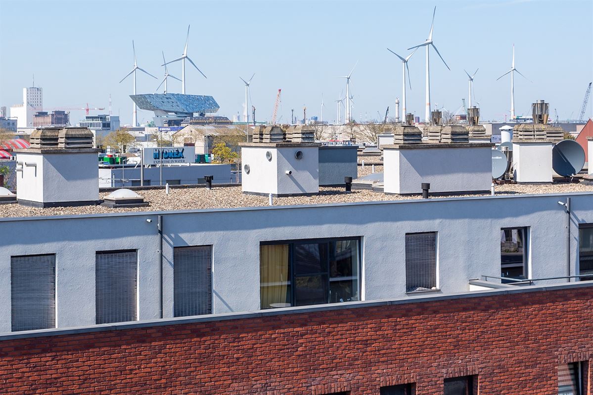 Lichtrijke duplexpenthouse met twee terrassen
