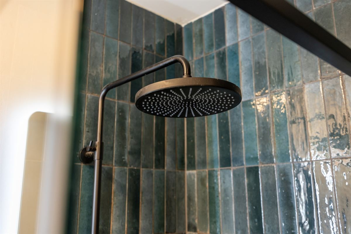 Subliem lichtrijk appartement aan Hof van Leysen