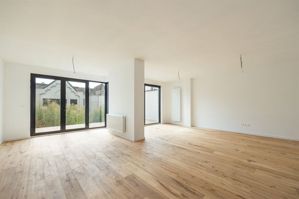 Gerenoveerd appartement met uniek bijgebouw op toplocatie in Lier