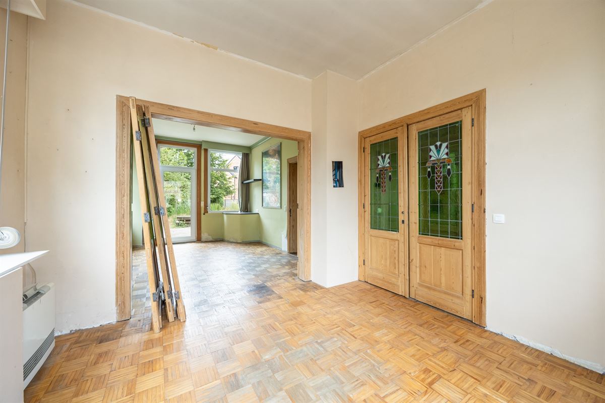 Lichtrijk op te frissen woning op 11a60ca