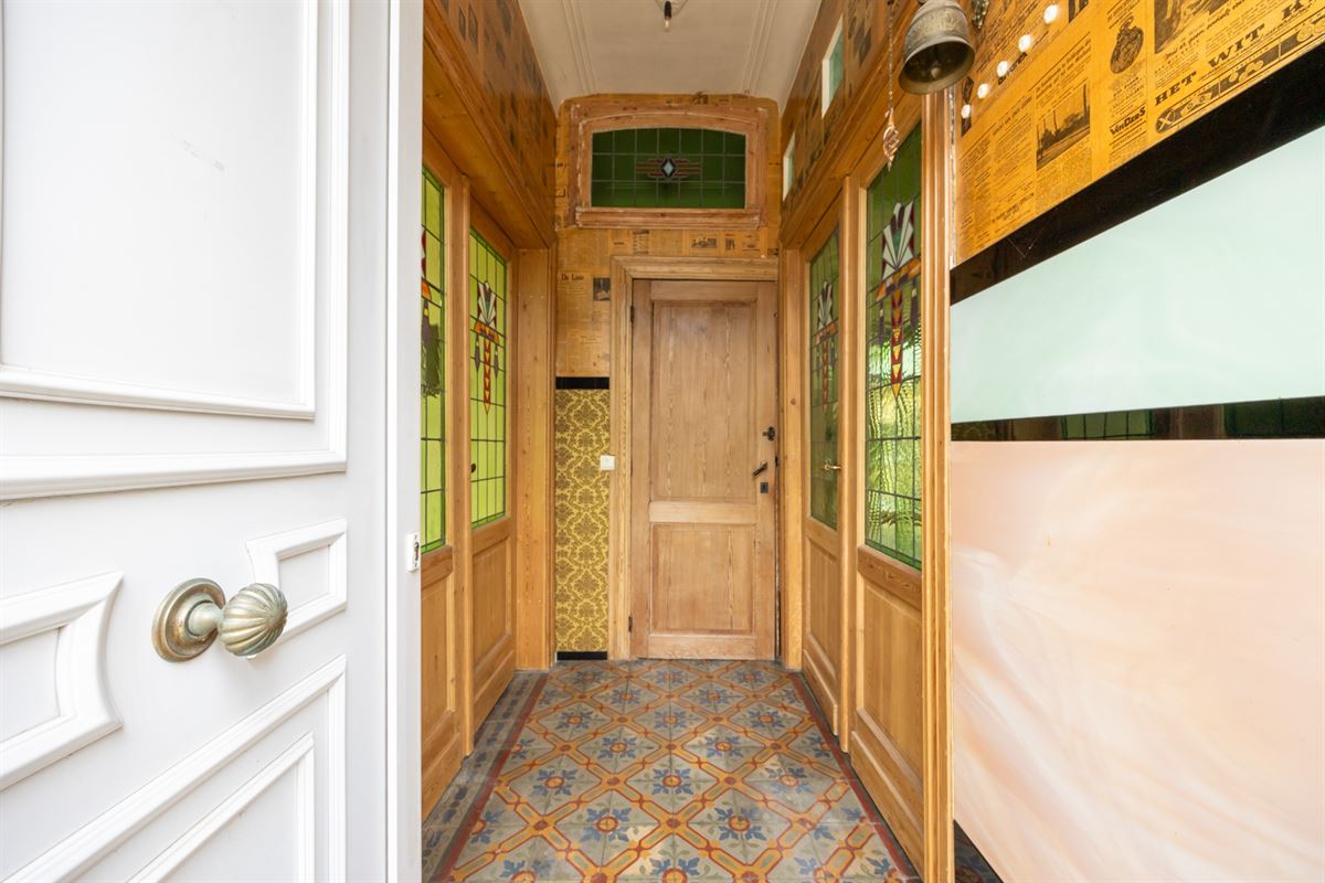 Lichtrijk op te frissen woning op 11a60ca