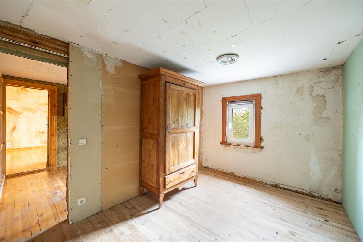 Lichtrijk op te frissen woning op 11a60ca