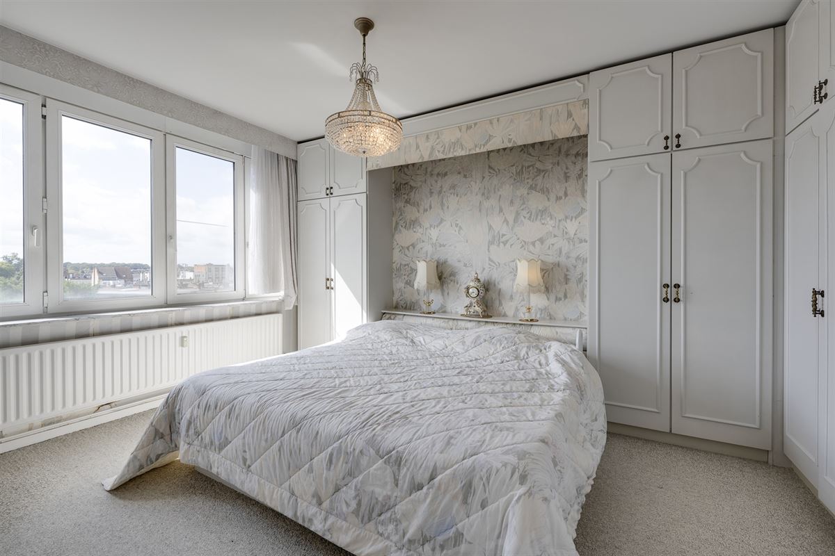 Ruim appartement met 2 slaapkamers inclusief garagebox nabij het Rivierenhof