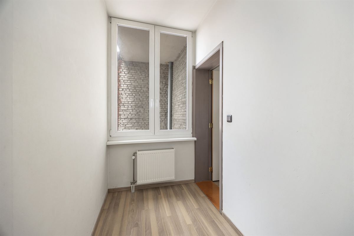 Instapklaar hoekappartement met 2 slaapkamers 