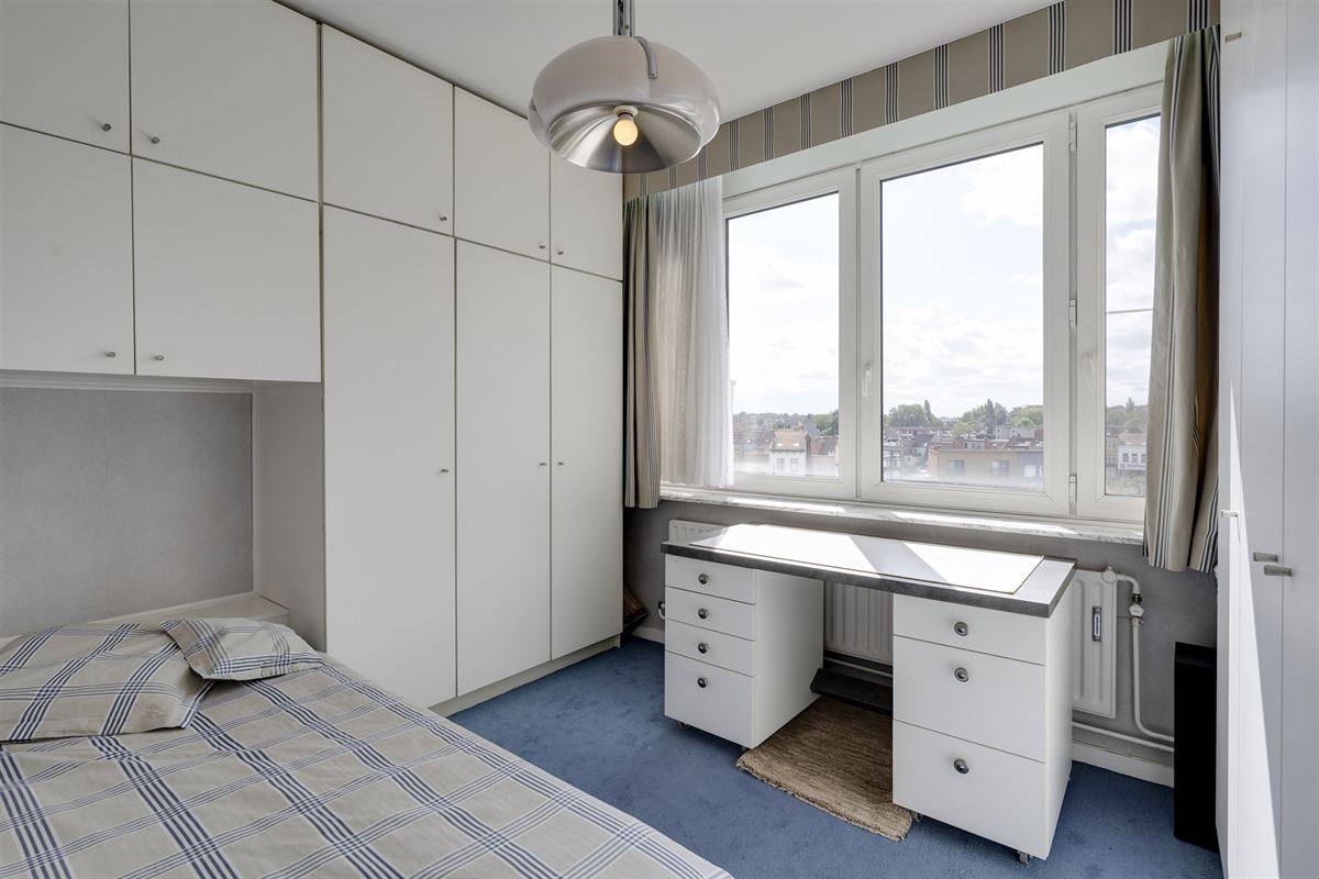 Ruim appartement met 2 slaapkamers inclusief garagebox nabij het Rivierenhof