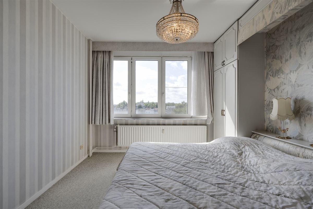 Ruim appartement met 2 slaapkamers inclusief garagebox nabij het Rivierenhof