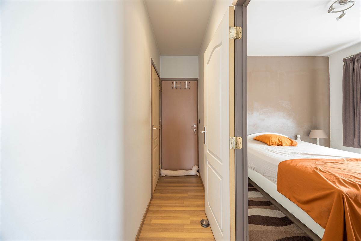 Instapklaar hoekappartement met 2 slaapkamers 