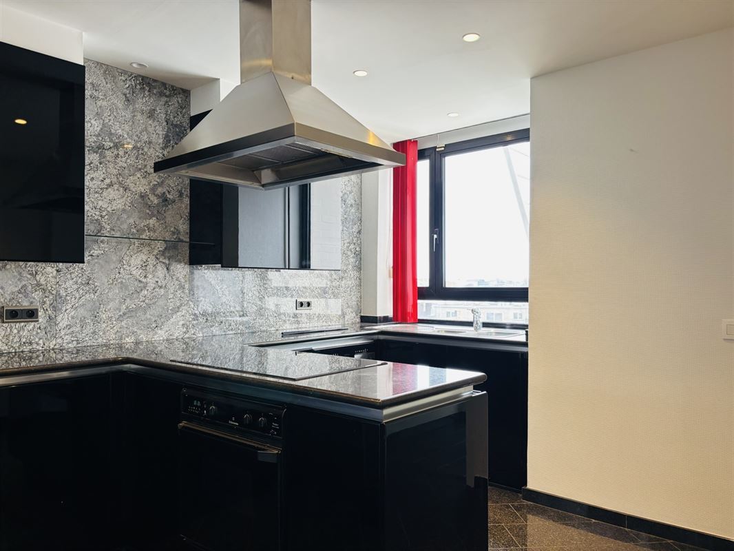 Unieke penthouse met riante terrassen  in centrum Antwerpen 