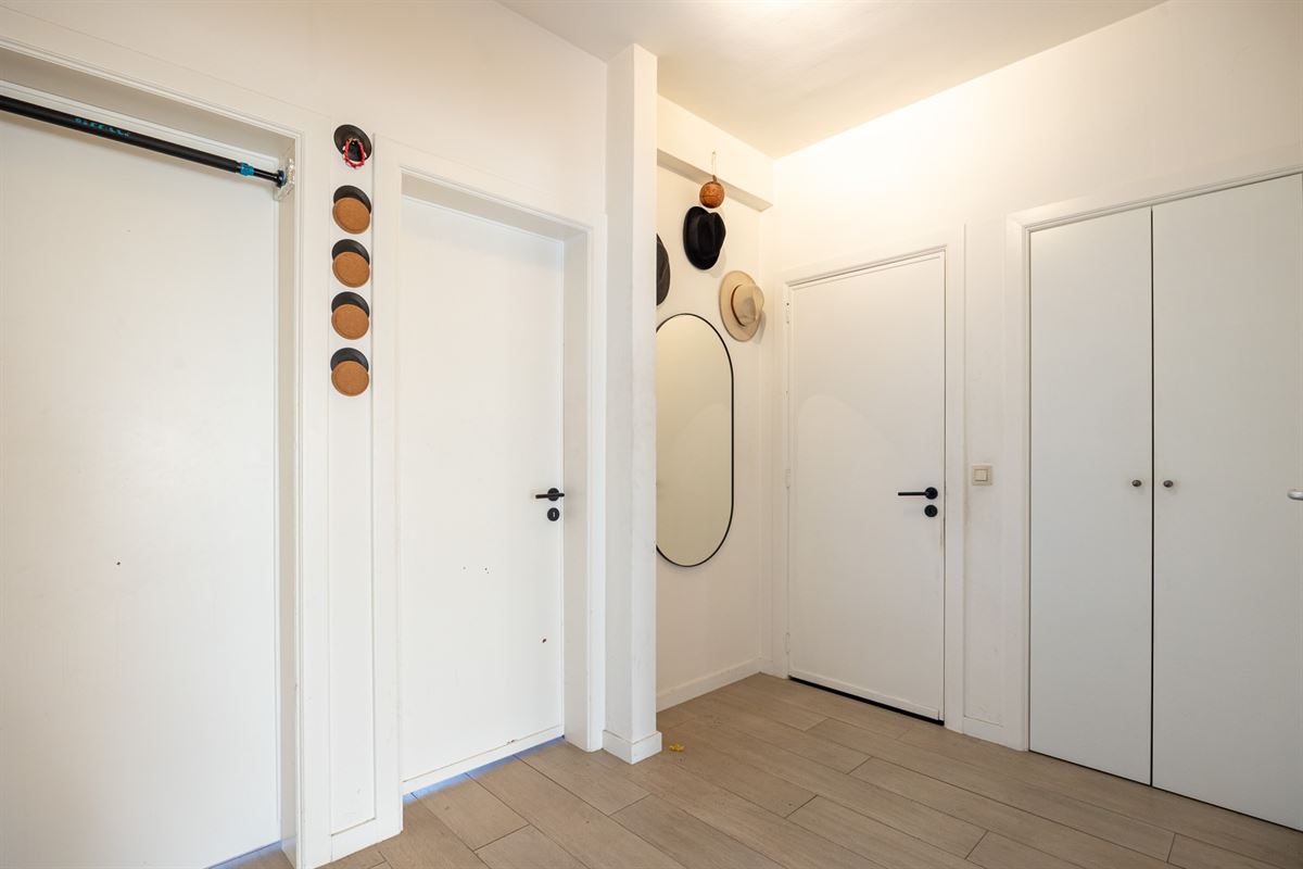 Instapklaar appartement met 2 slaapkamers nabij Middelheim