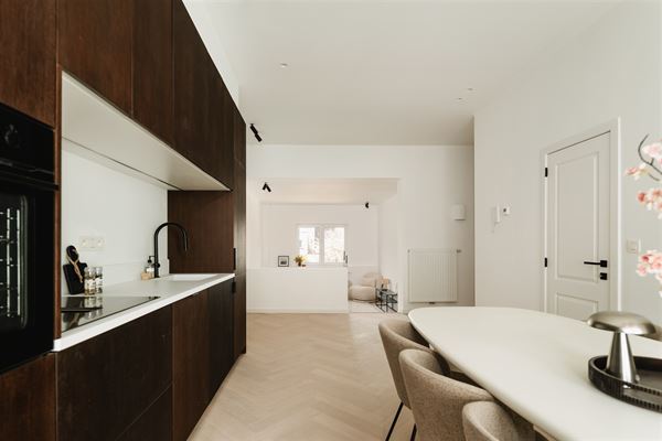 Karaktervol appartement met inpandig terras nabij 't Groen Kwartier