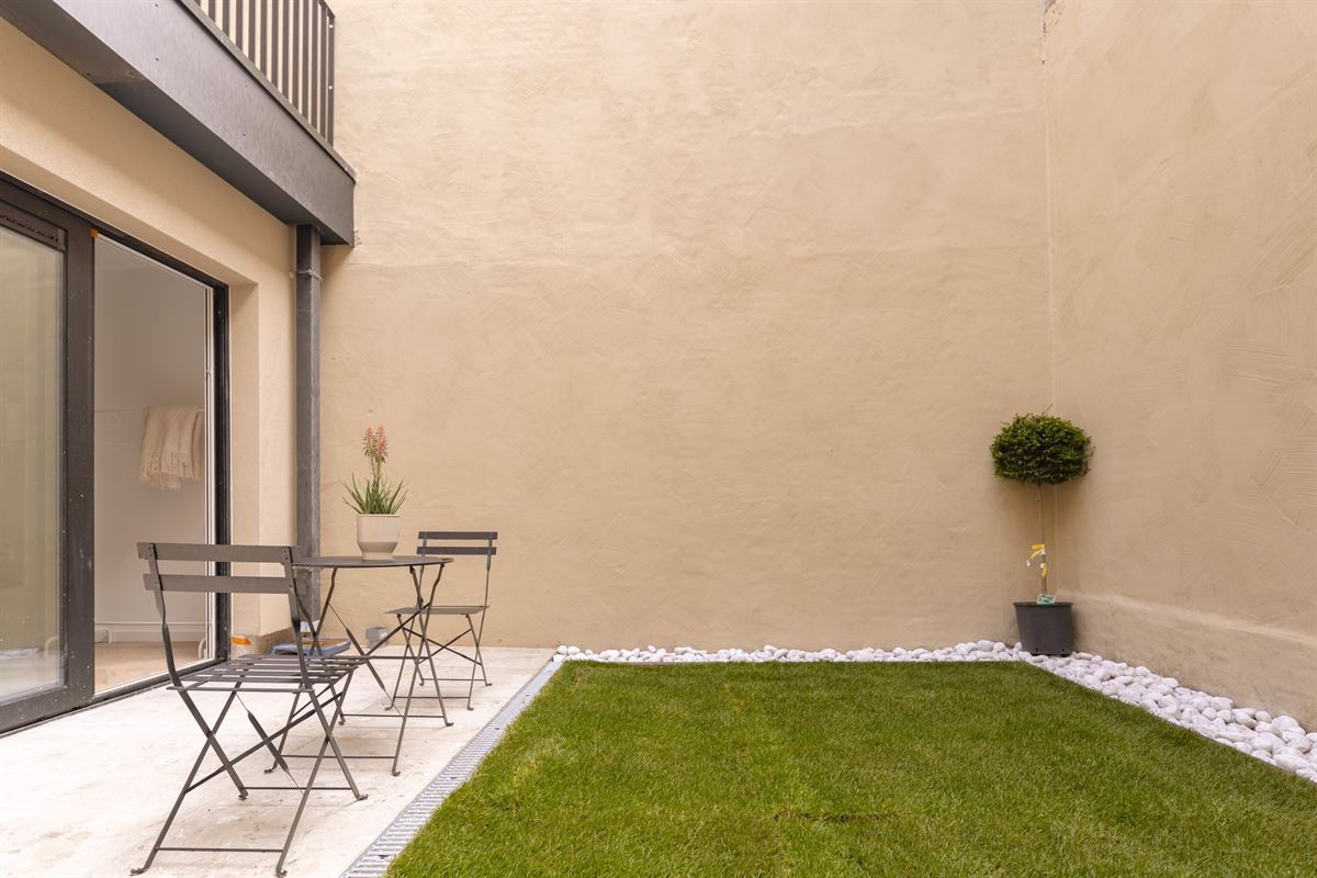 Gerenoveerd appartement met gezellige stadstuin