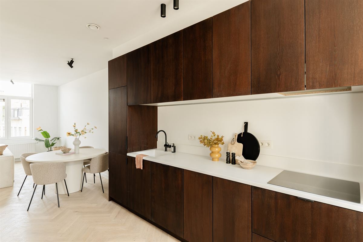 Energetisch gerenoveerd appartement met gezellig terras