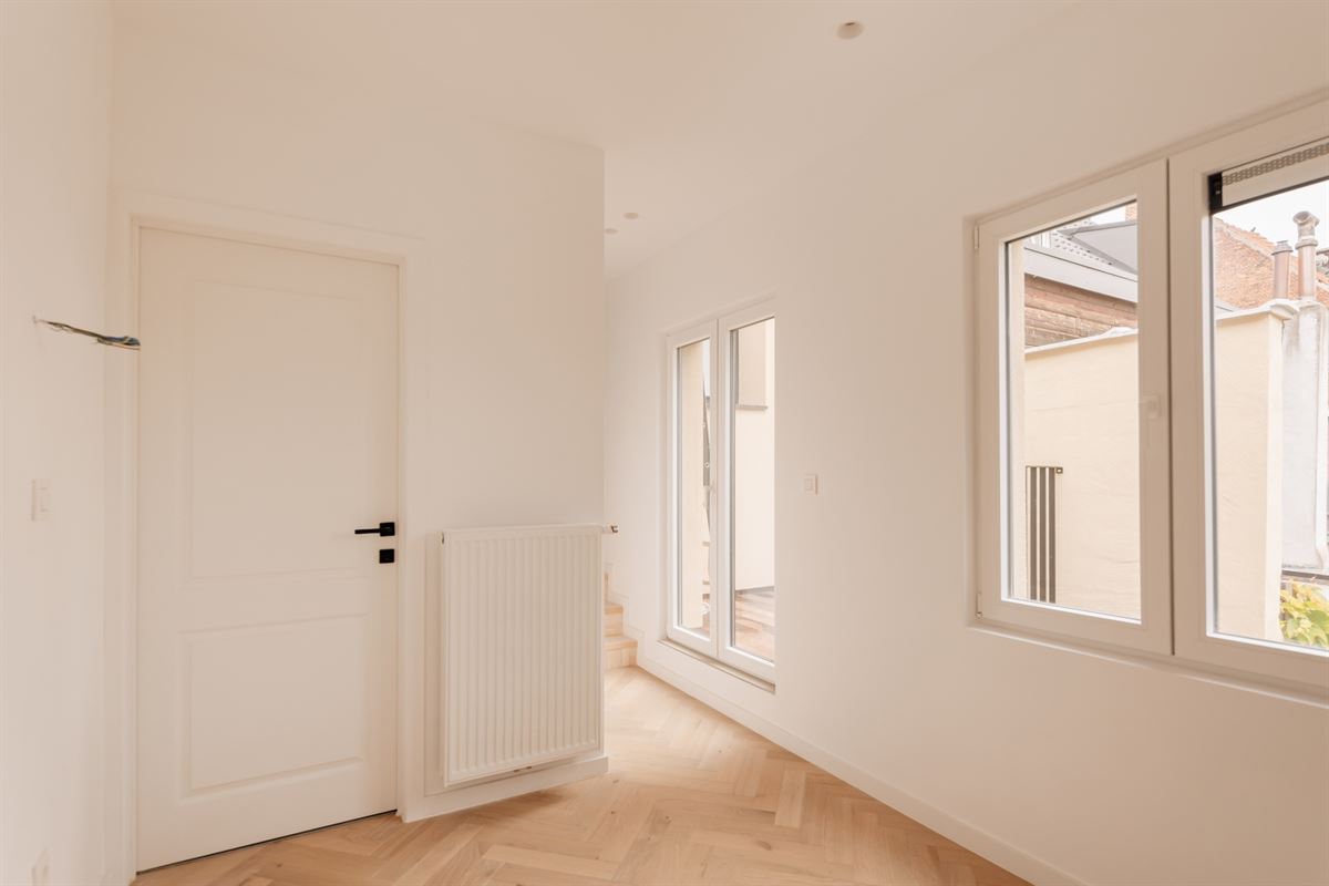 Energetisch gerenoveerd appartement met gezellig terras