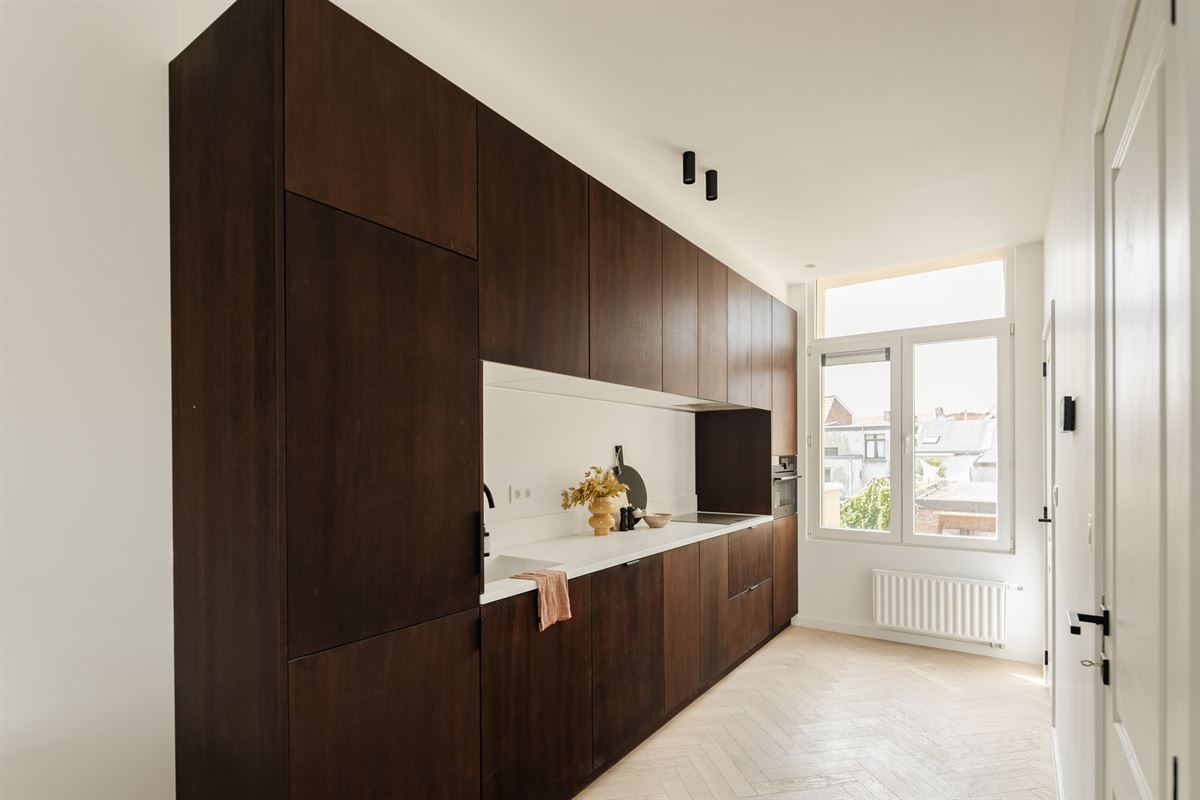 Energetisch gerenoveerd appartement met gezellig terras