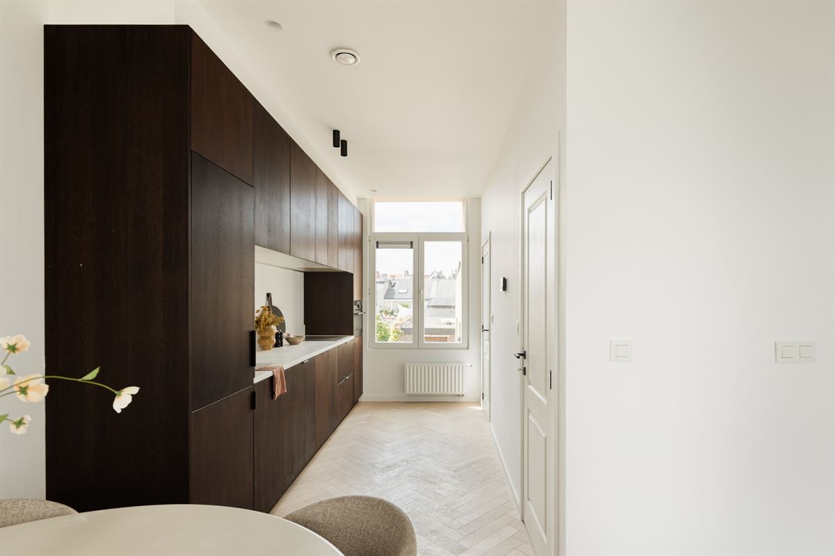 Energetisch gerenoveerd appartement met gezellig terras