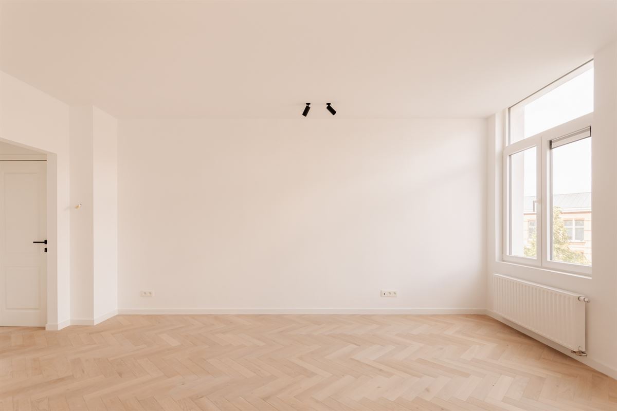Energetisch gerenoveerd appartement met gezellig terras