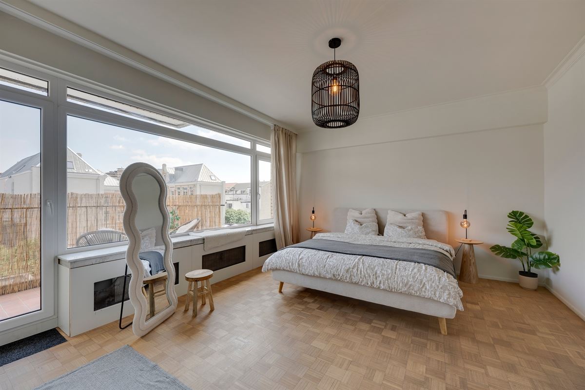 Stijlvol gerenoveerd stadsappartement met terras