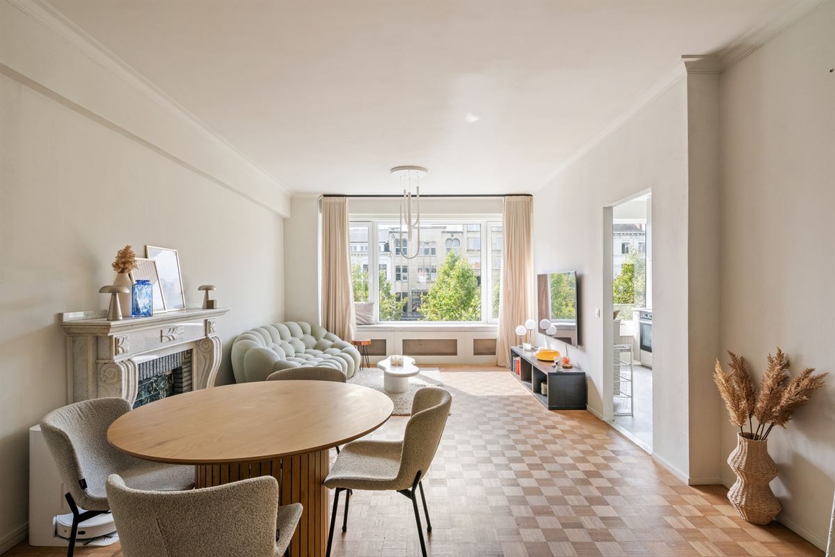 Stijlvol gerenoveerd stadsappartement met terras