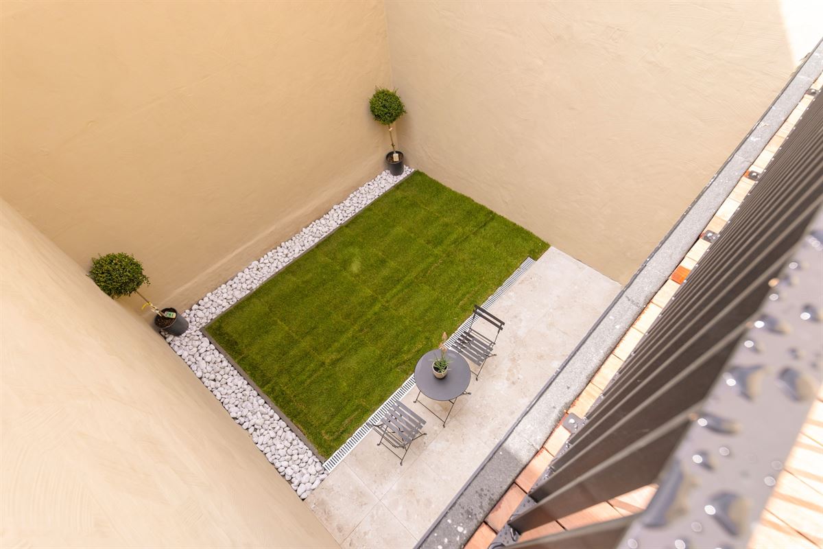 Gerenoveerd appartement met gezellige stadstuin