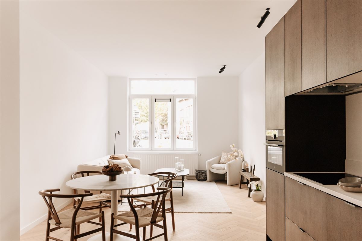 Gerenoveerd appartement met gezellige stadstuin