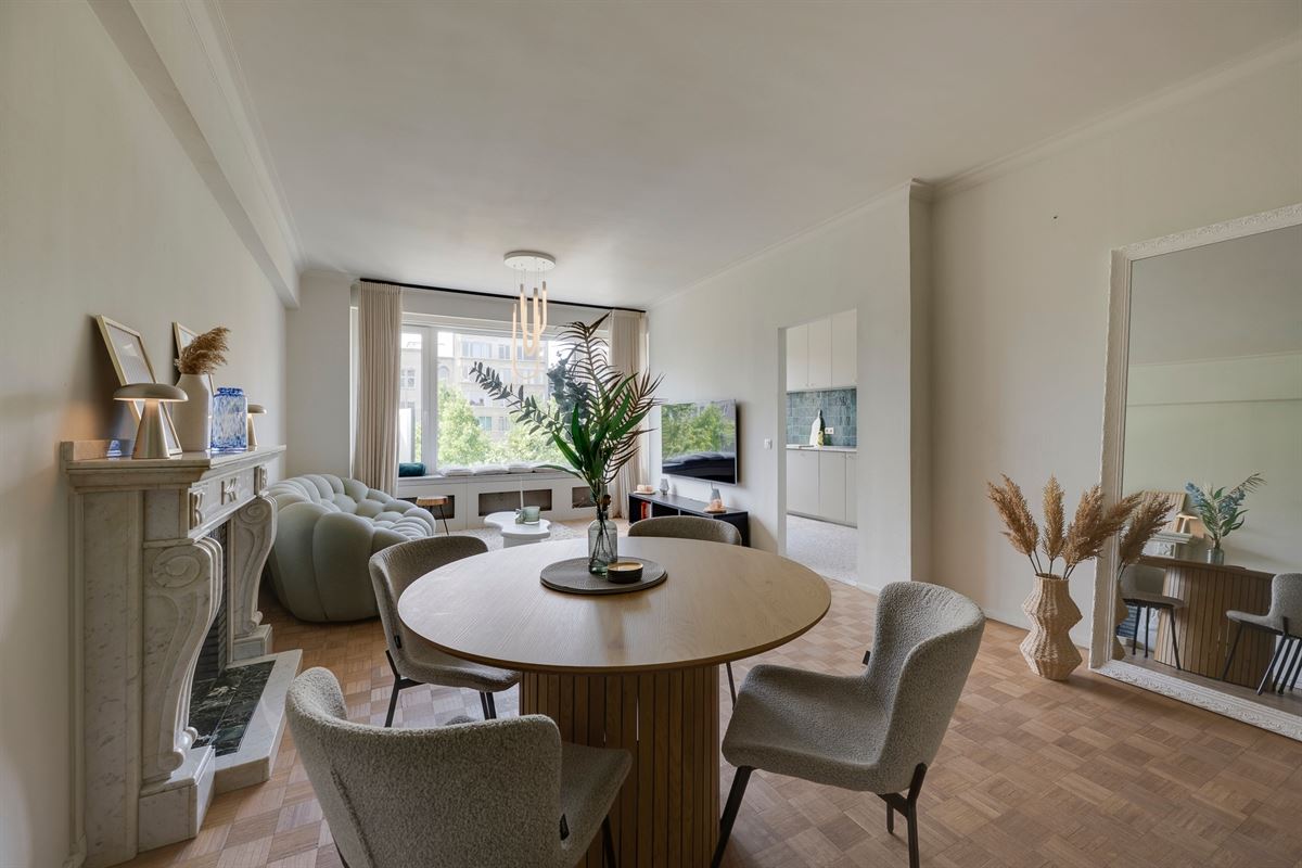 Stijlvol gerenoveerd stadsappartement met terras