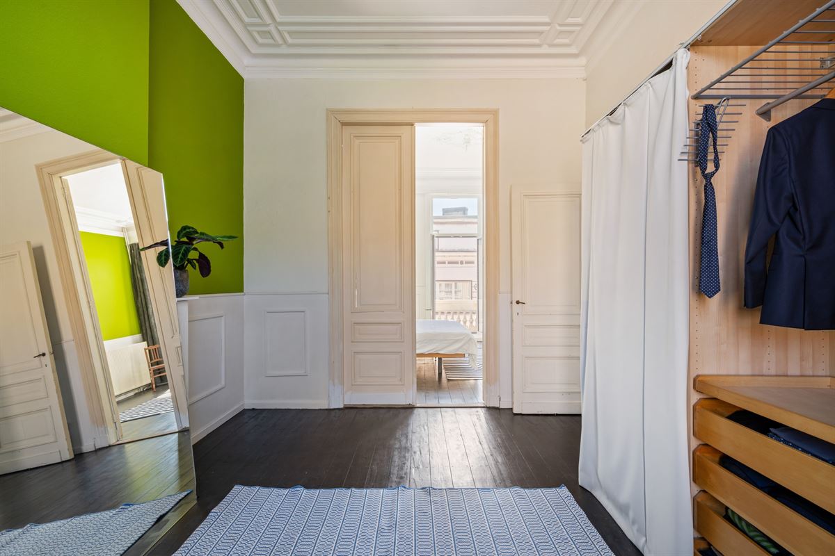 Statige neo-classicistische herenwoning met idyllische tuin