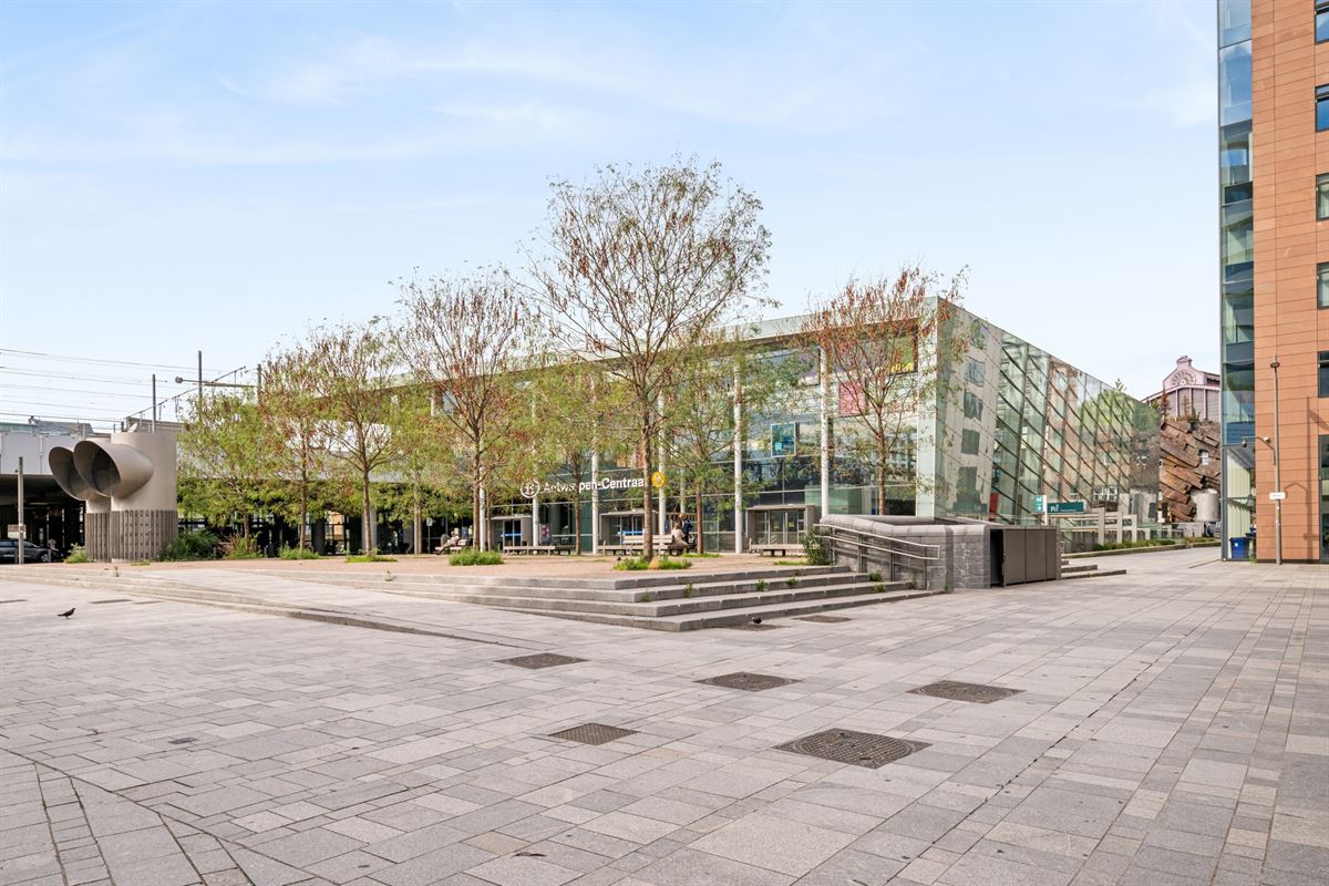 Stijlvol stadsleven tussen Dageraad en Stadspark