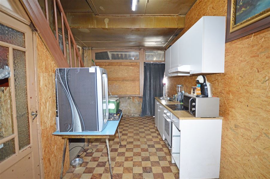 Maison avec grand garage