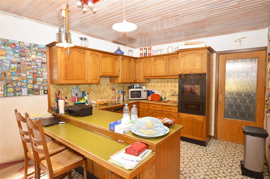 Propriété avec hangar