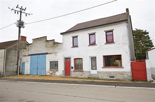 Maison avec grand atelier