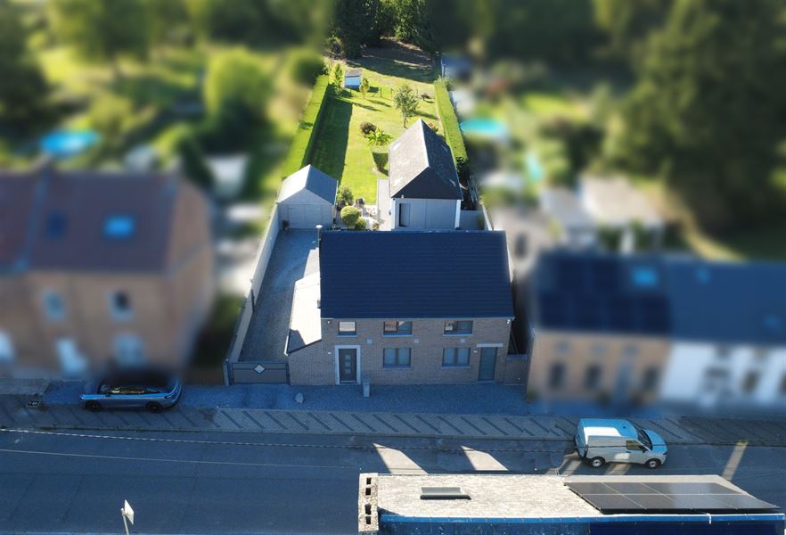 Maison 4 façades rénovée